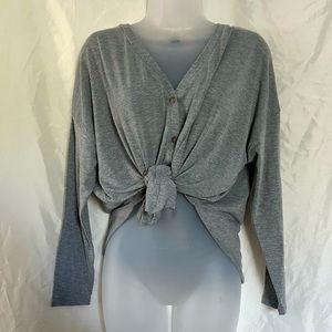 🌾 ☀️ Gray Women’s Long Sleeve Button Tie Up Crop Top Shirt